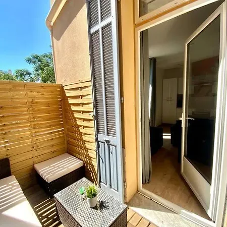 Cosy In With A Terrasse *
